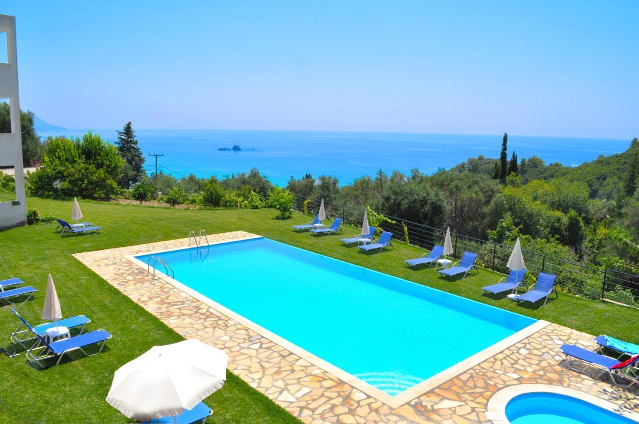 Luxury Loft Apartment With Pool - Pelekas Beach, Corfu Экстерьер фото