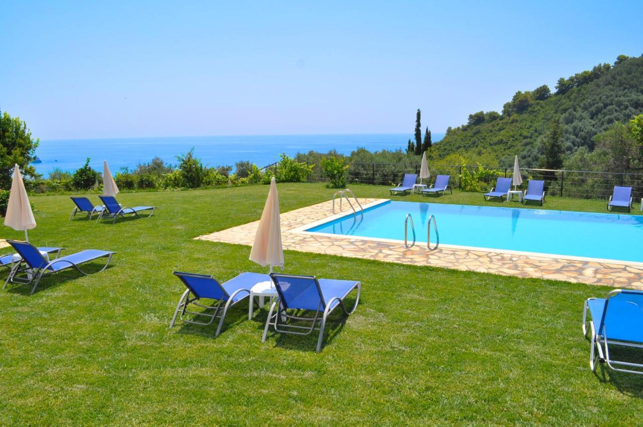 Luxury Loft Apartment With Pool - Pelekas Beach, Corfu Экстерьер фото